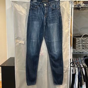 Express legging high rise jeans